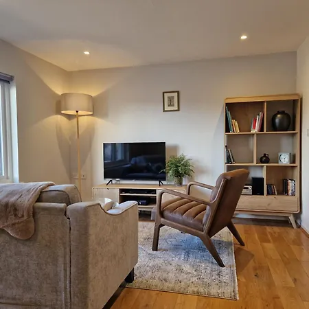 Rydal Apartment